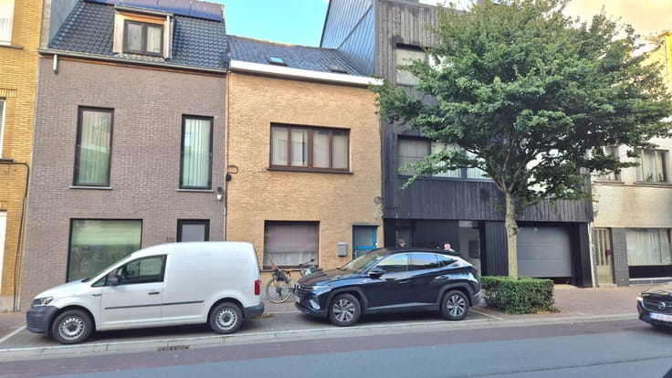 OPEN HUIS VRIJDAG 23/10 van 18u tot 19u. Ruime stadswonin...