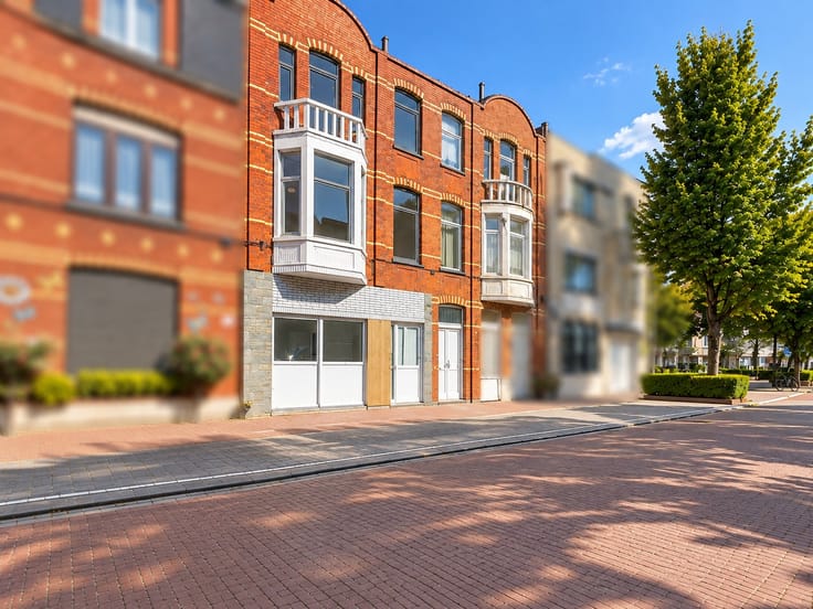 Energy-efficient family home with six bedrooms and terrace for sale in Oostende